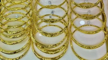 تراجع مفاجئ.. أسعار الذهب في فيتنام تهبط لمستوى 172 مليون دونغ للقنطار